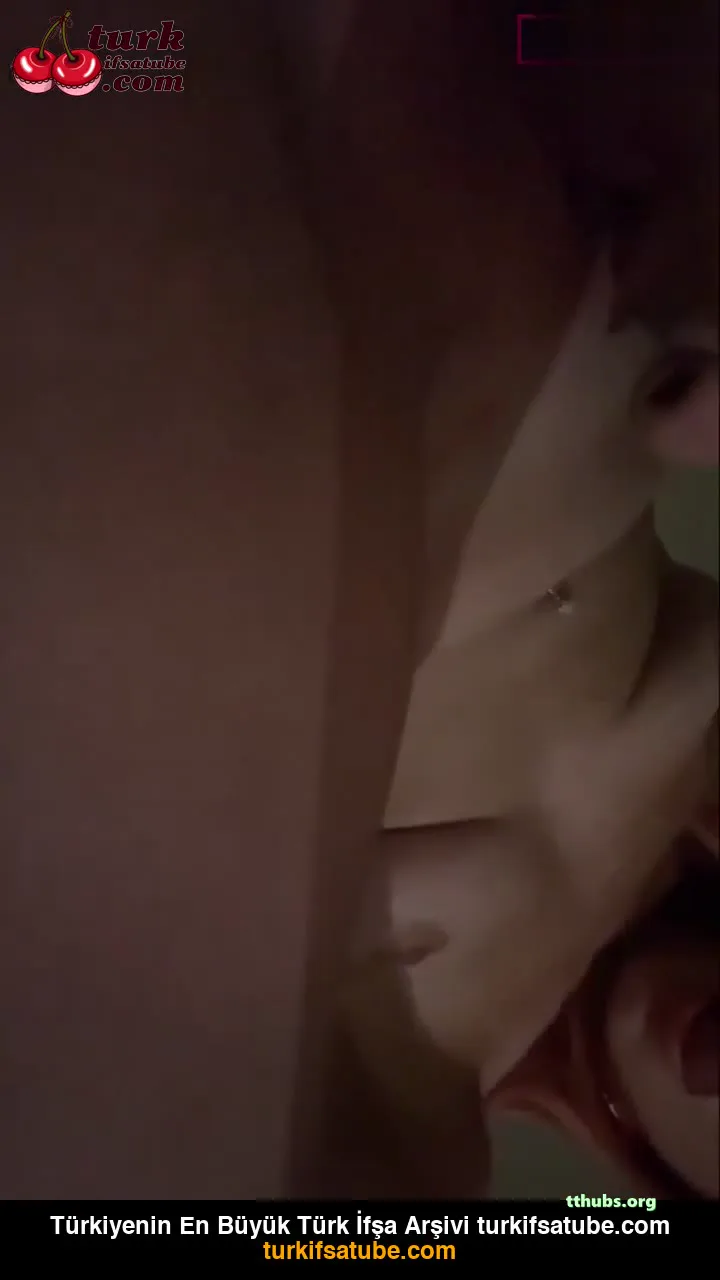 Ciplak Kardes Cazibesi Sikismis Kizi Arkadan Yaladi