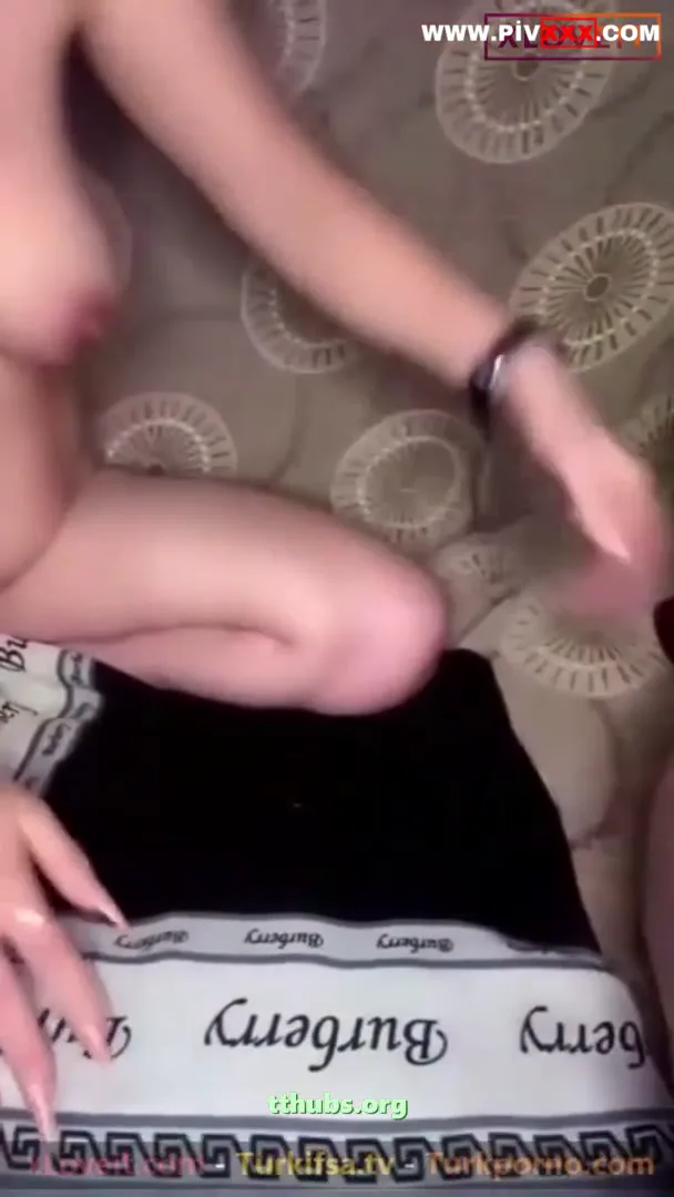 Tango Biricik Ifşa Kız Kardeşiyle Soyunup Birbirlerini Okşadılar