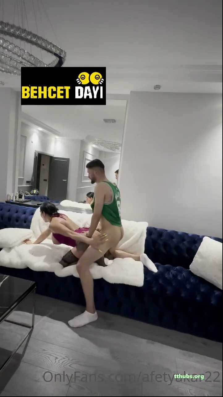 4 5841284423118492503