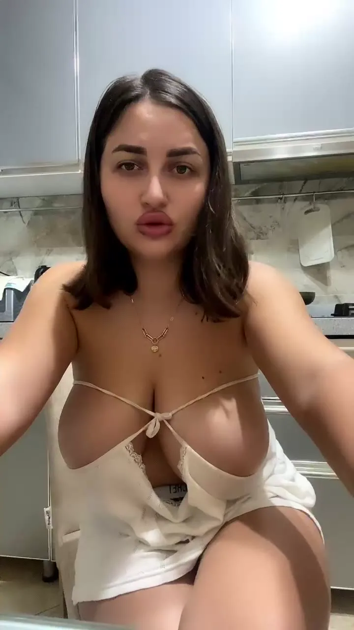 Ahu Alev İfşa Videoları - Part 7