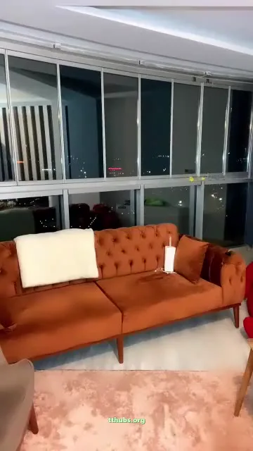 Tango Seziş Ifşa Iç Çamaşırlı Dans Etti