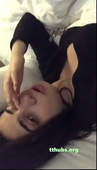 İnstagram Ece Ronay Kız Arkadaşıyla