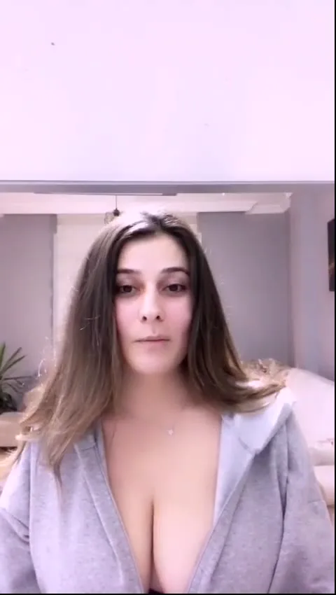 Nur Kendini Siktirmeye Yer Arıyor Türk İfşa