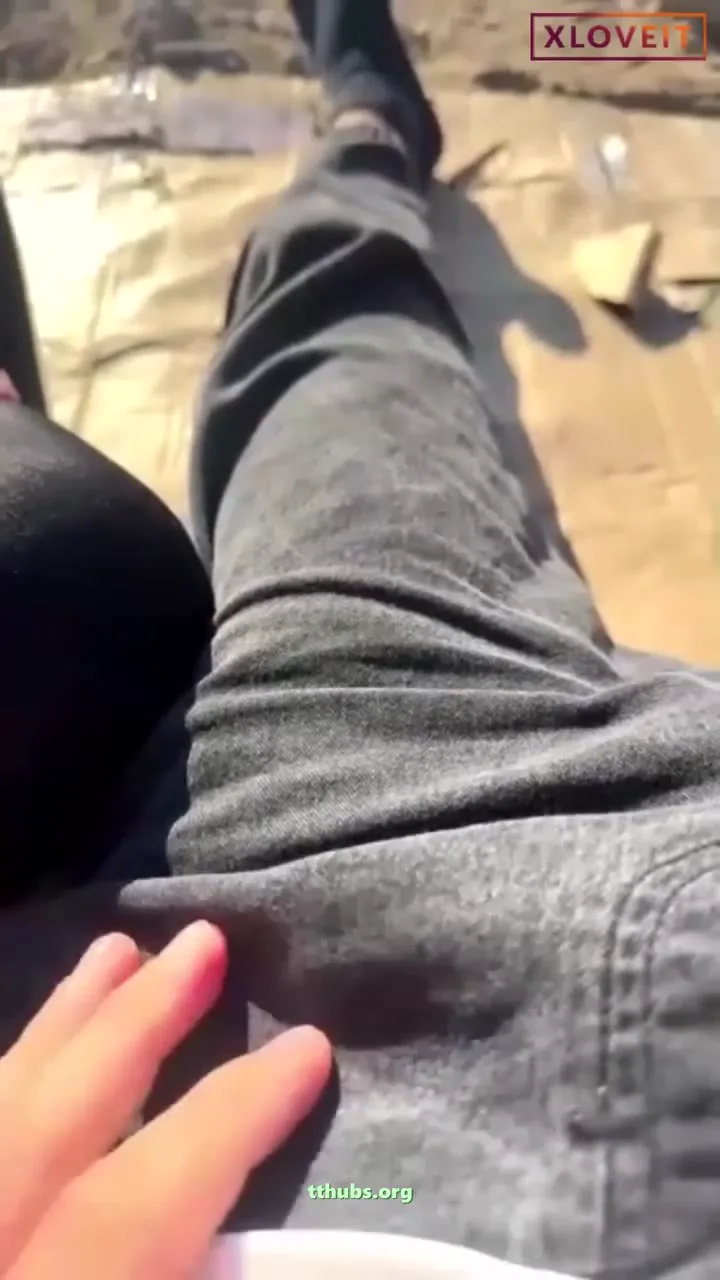 Hd Porno Plajda Gözlüklü Fenna Hatuna Sakso Çektirdi