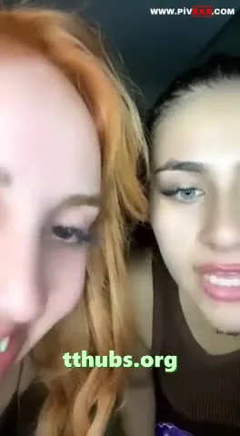 Semfunny ve esmer arkadaşı seksi elbiselerle dans edip eğleniyor - Porno Video