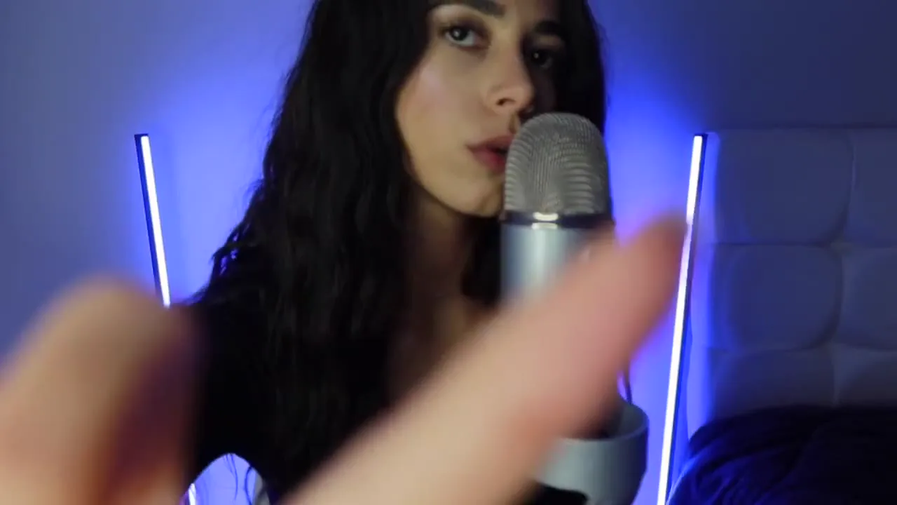 Oyku Durusken Blue Yeti Opucukleri 854153635