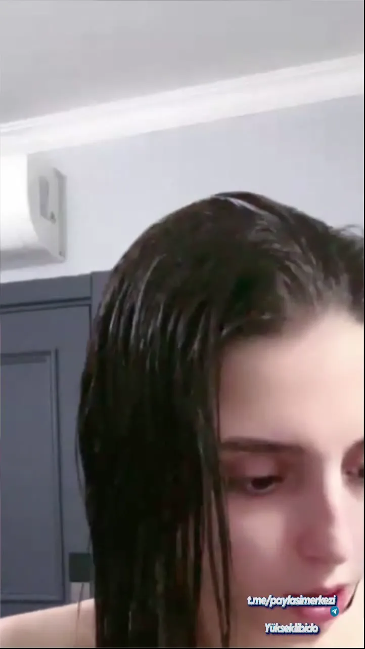 Arzu Saksoya Yatarak Sikişiyor Türk ifşa